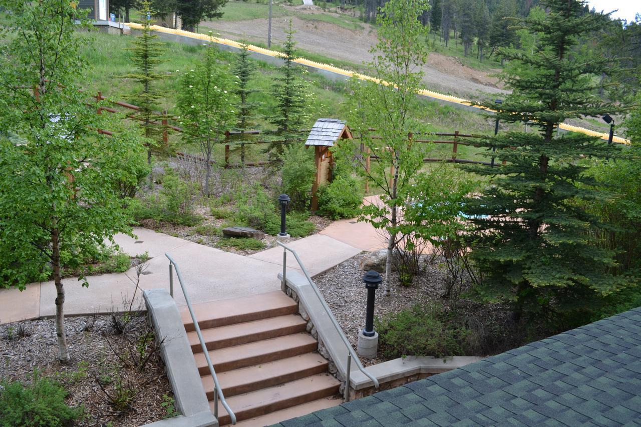 Taynton Lodge At Panorama Mountain Village Resort Exterior foto